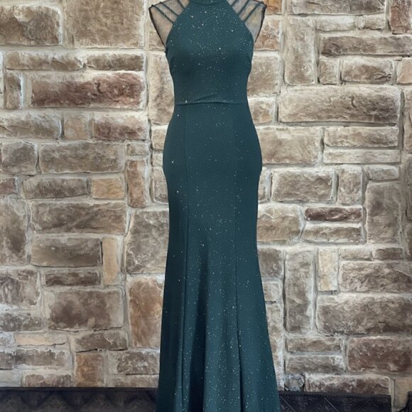City Studio Green Glitter Halter Strappy Shoulder Gown Size 11 - Picture 11 of 12